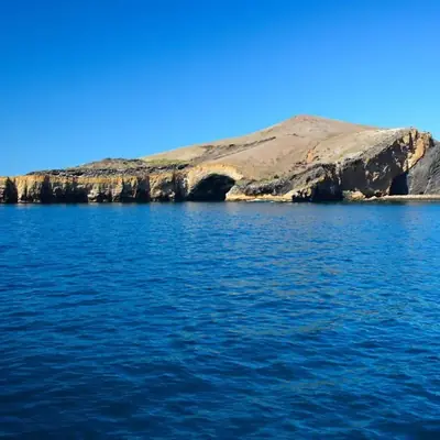 Galápagos in October: Garúa Lifts, Diving Improves