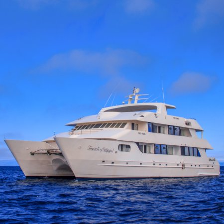 Treasure of Galapagos Catamaran