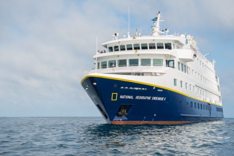 galapagos cruises national geographic