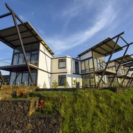 Pikaia Lodge | Galapagos Islands