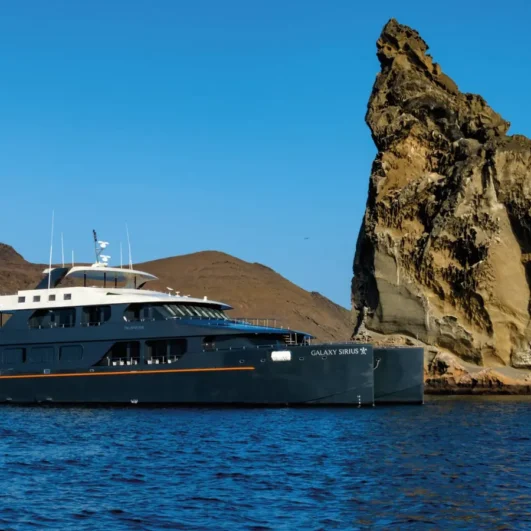 Galaxy Sirius Galápagos Catamaran