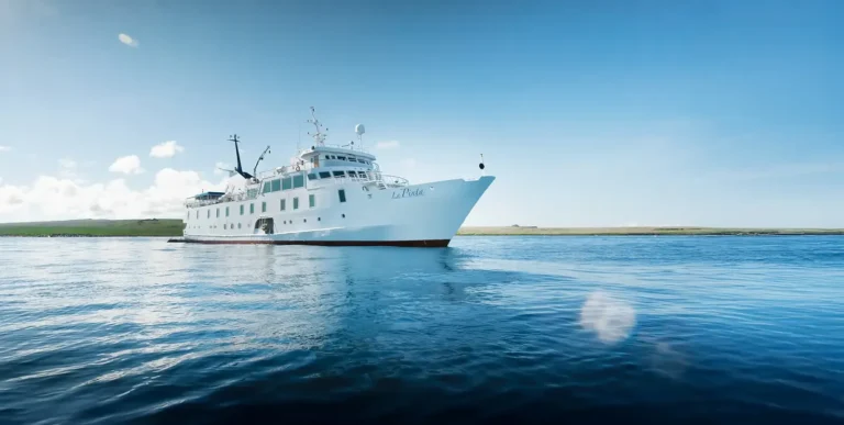 The La Pinta expedition yacht