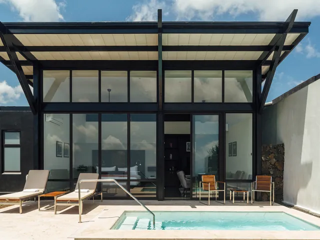 pikaia pool suite 640 - Dana Tours The Pool Suite at Pikaia Lodge with its private plunge pool (photo: Pikaia Lodge)