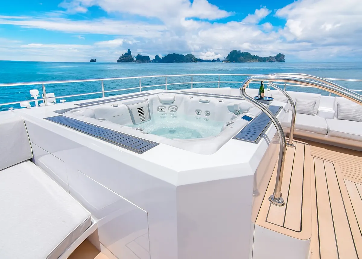 Hydro-massage spa on the sky deck of the Tribute